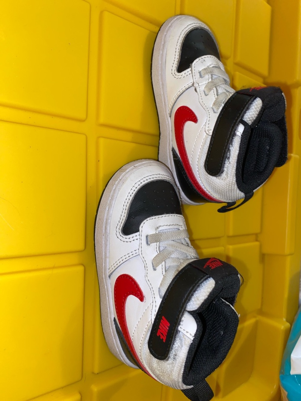 Nike Kids White Black Red High-Top Sneakers with Strap size 7c toddler - Picture 3 of 6